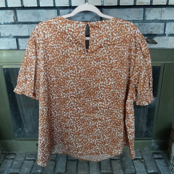 Yellow Abstract Print Top - Picture 2 of 5